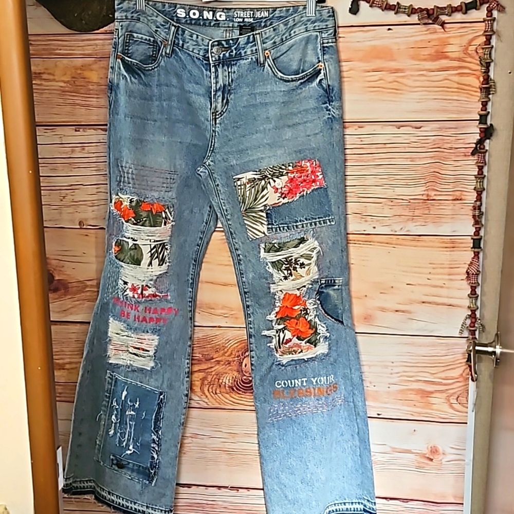 UPCYCLED☆HANDMADE "S.O.N.G Street Jean LowRise" One Kind Denim Tropical vibes!🌴